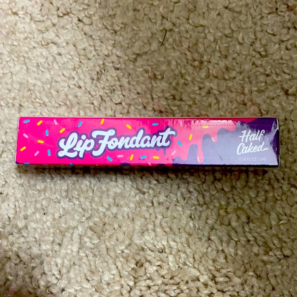 Lip fondant- girl crush